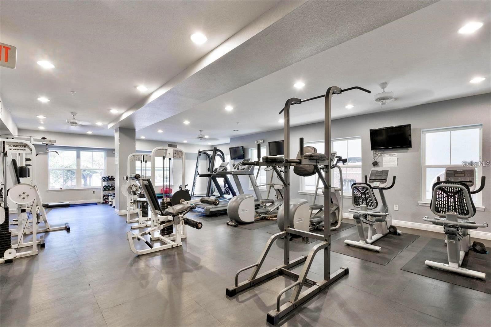 Image 21 of 33 For 204 South Street 6058