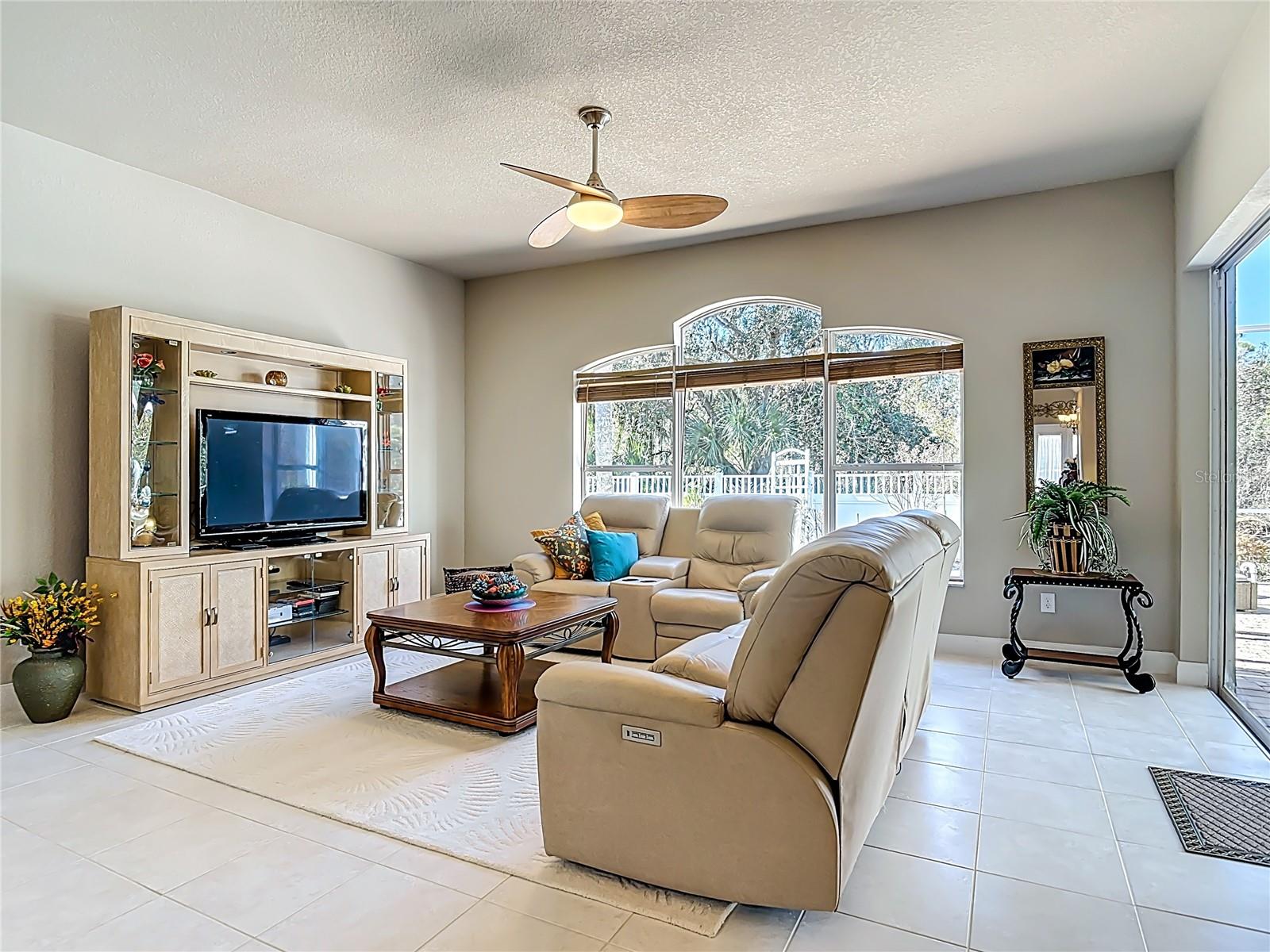 Image 38 of 70 For 3598 Maribella Drive