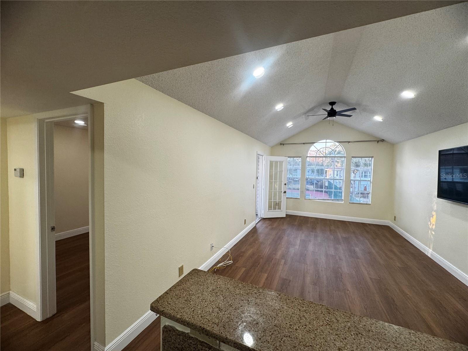 Image 14 of 20 For 11550 Westwood Boulevard 1226