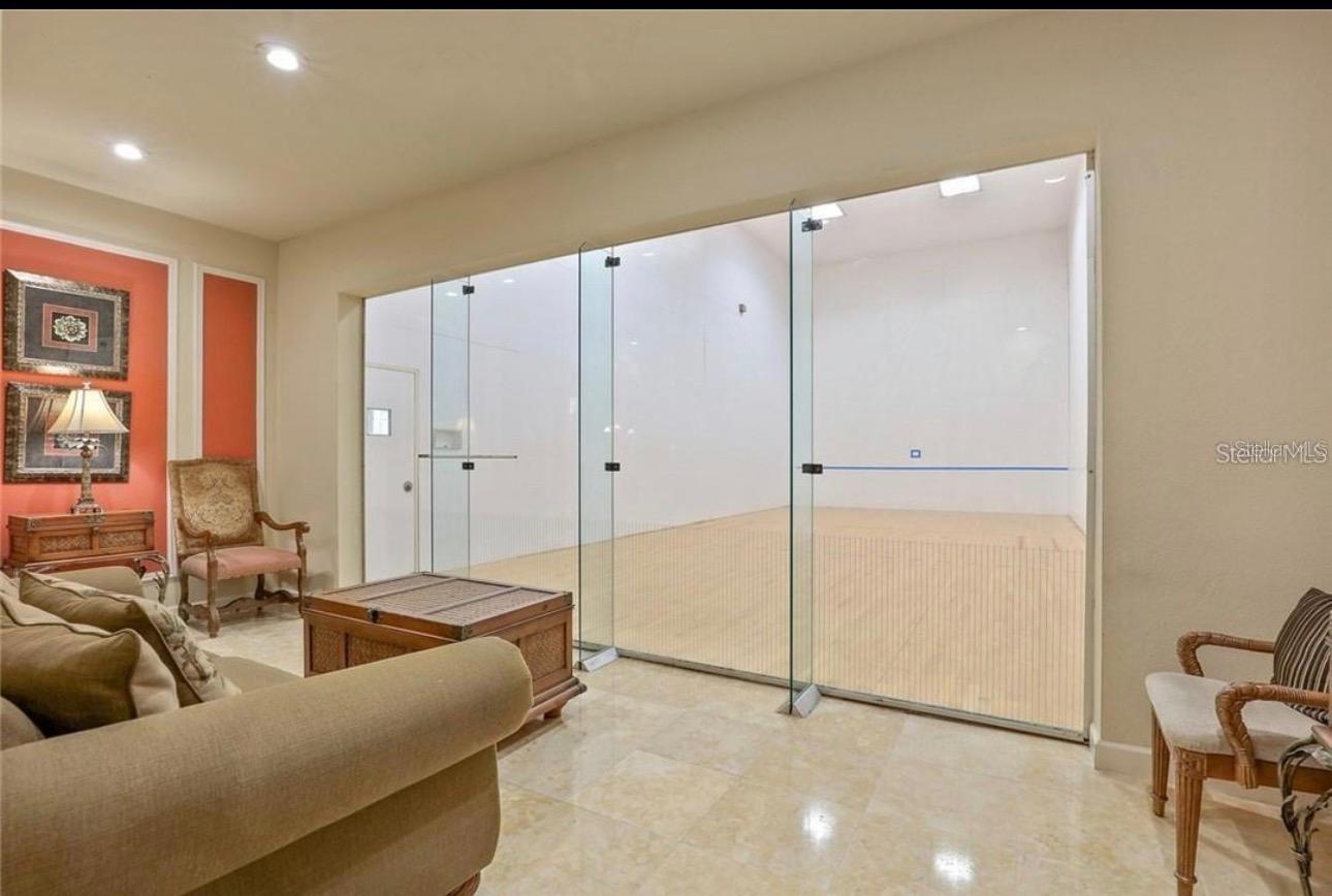 Image 9 of 20 For 11550 Westwood Boulevard 1226