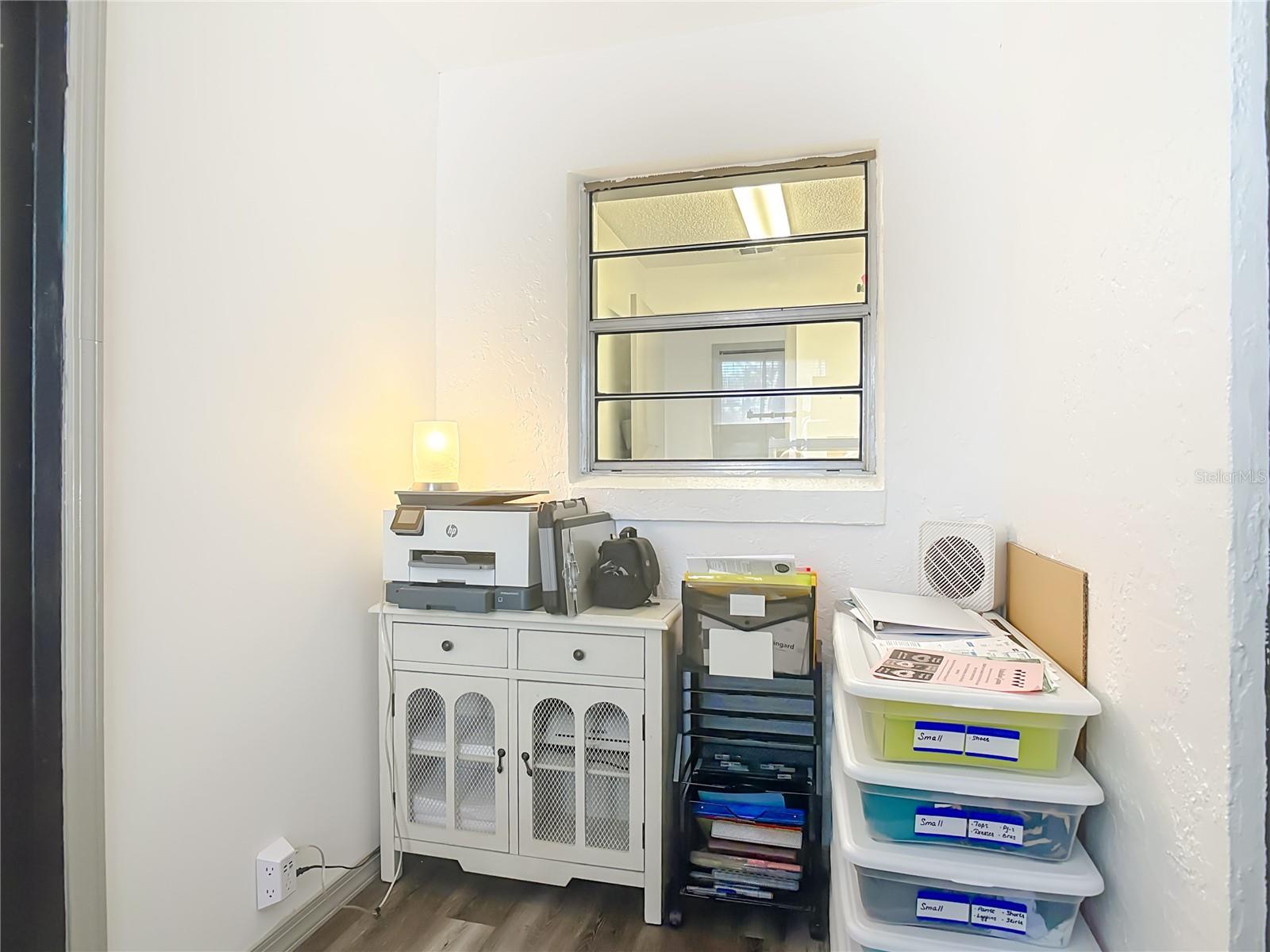 Image 29 of 53 For 131 Highbanks Road