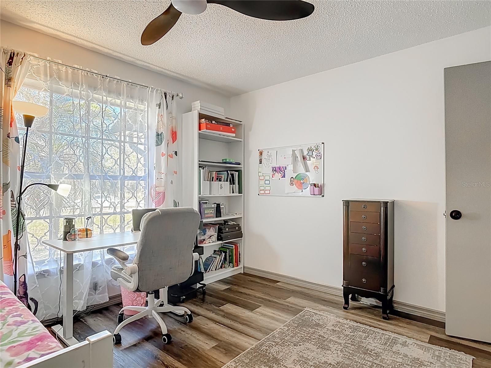 Image 31 of 53 For 131 Highbanks Road