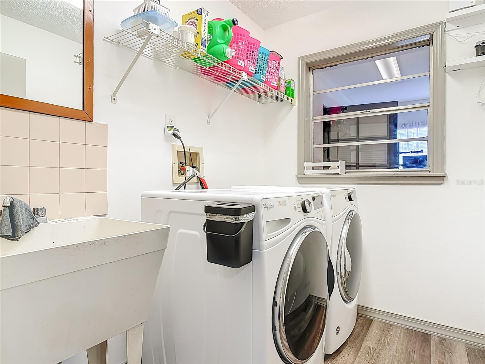 Image 38 of 53 For 131 Highbanks Road