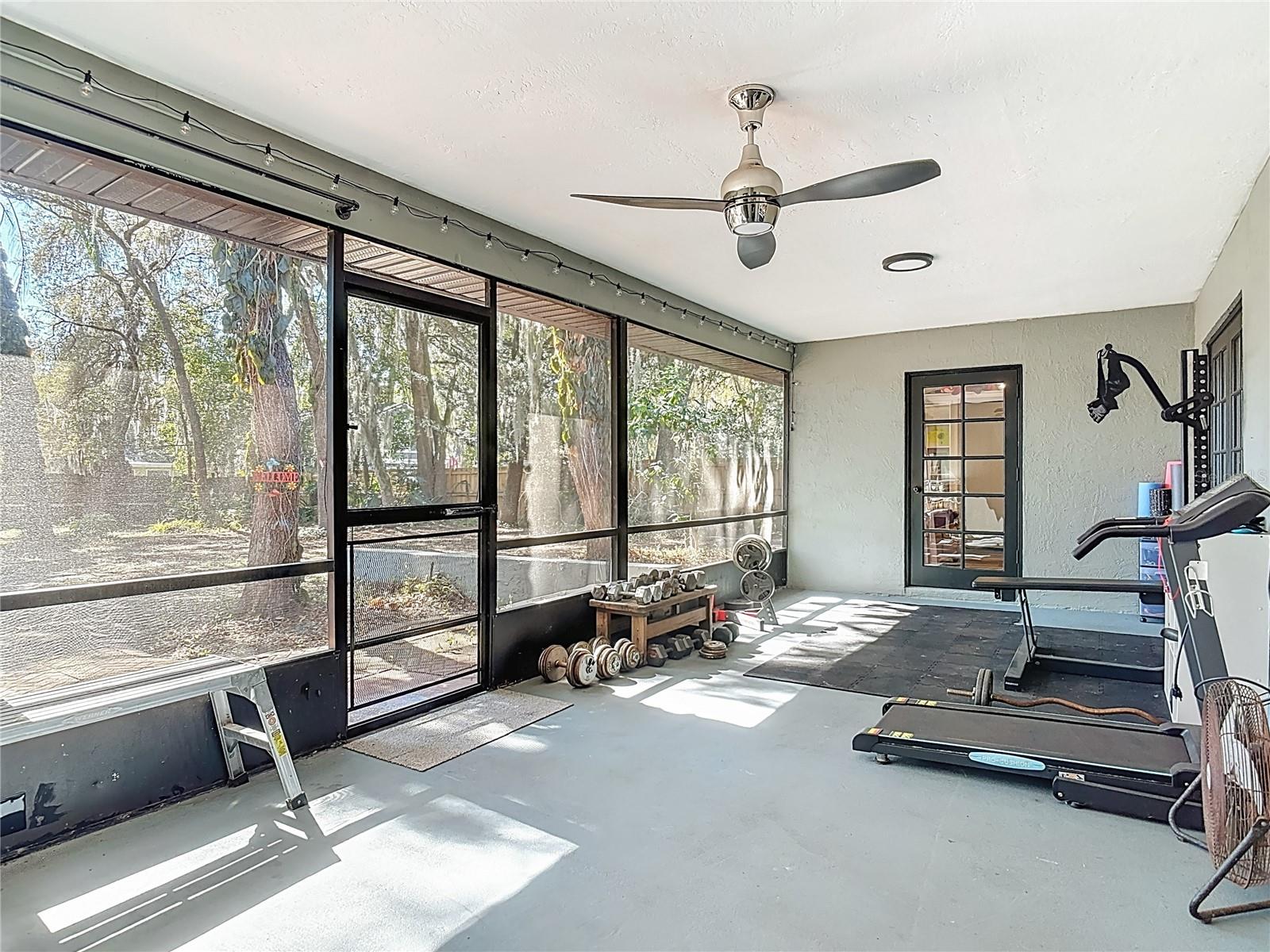 Image 42 of 53 For 131 Highbanks Road