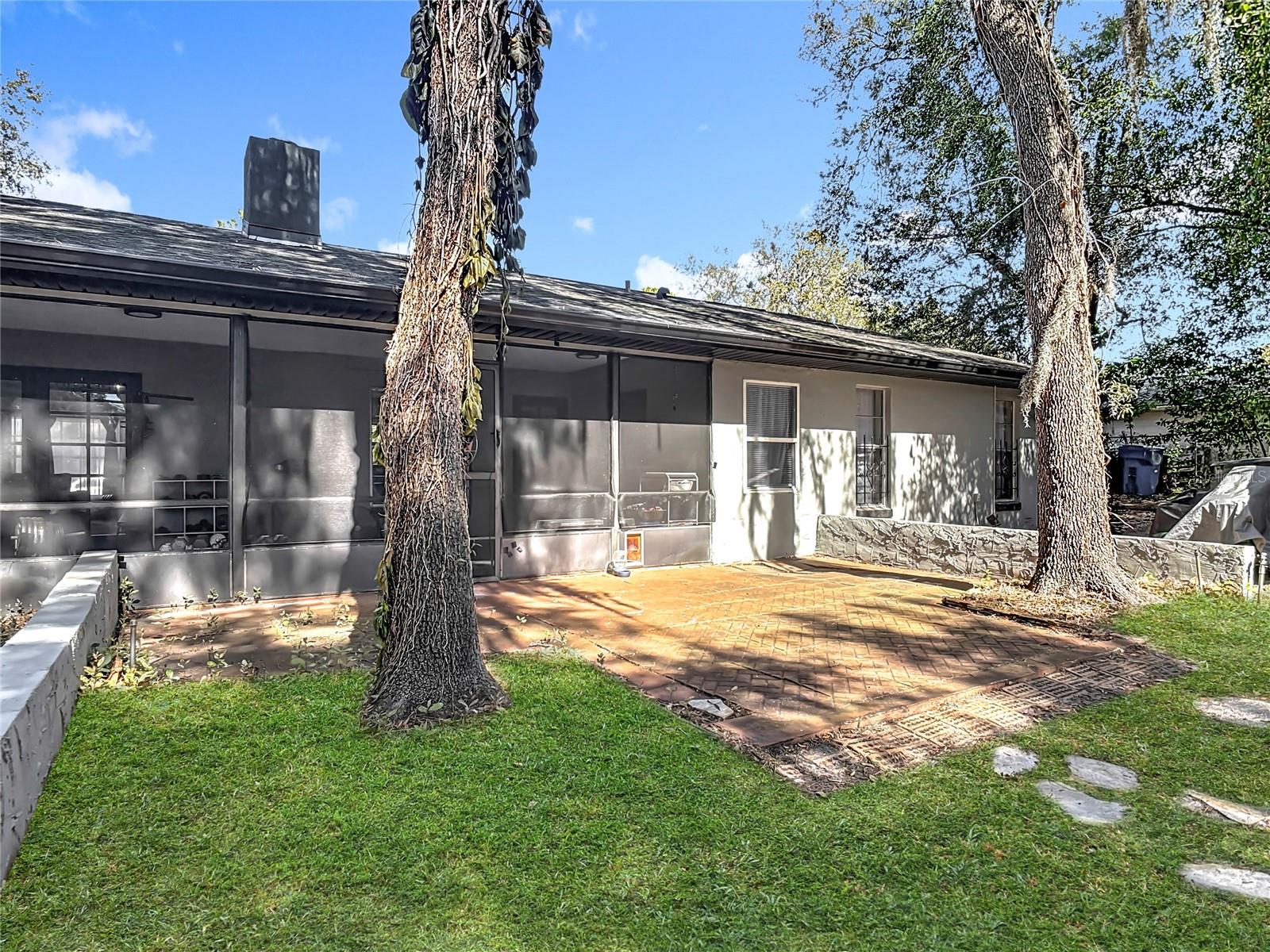 Image 44 of 53 For 131 Highbanks Road