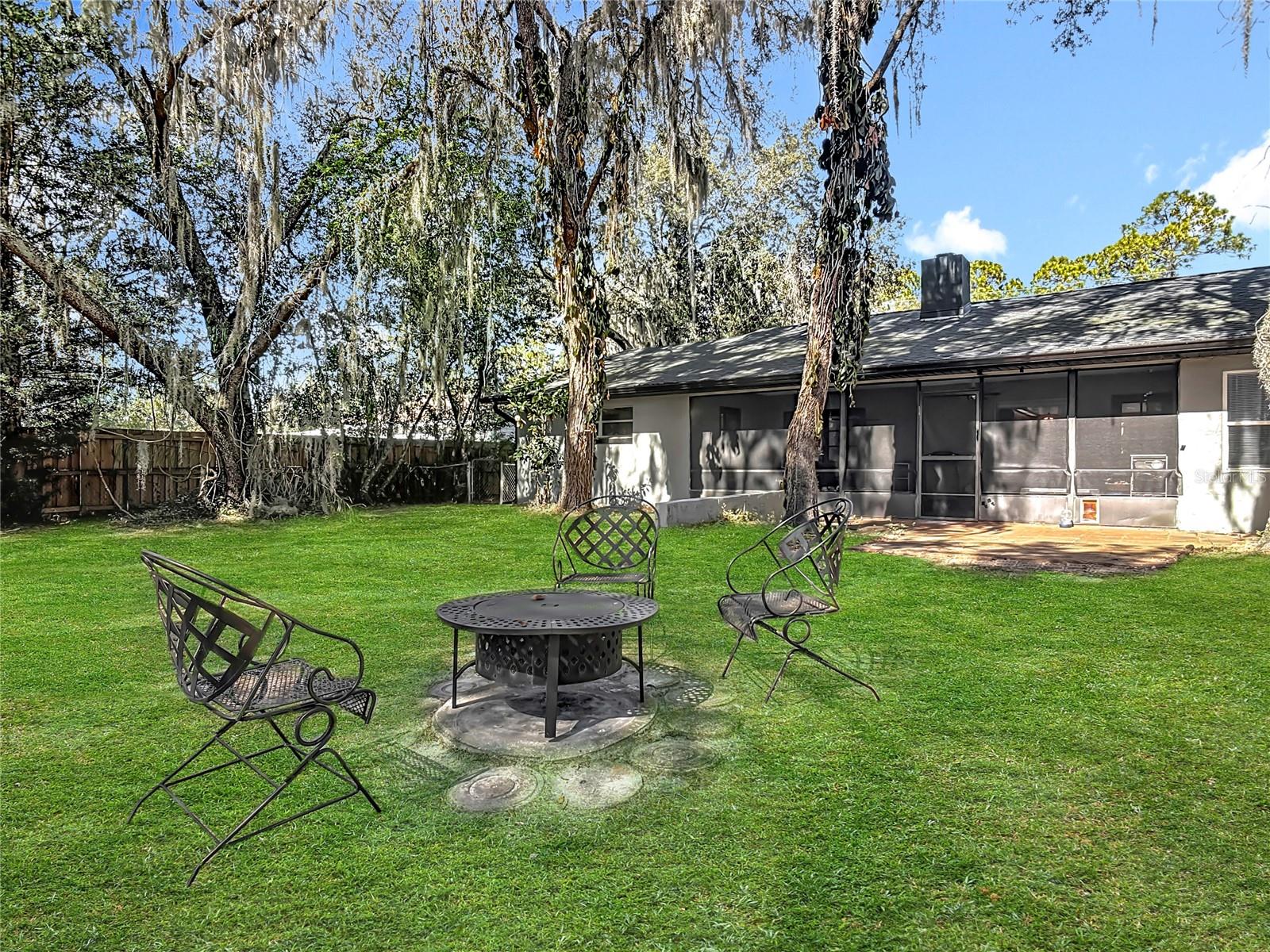 Image 47 of 53 For 131 Highbanks Road