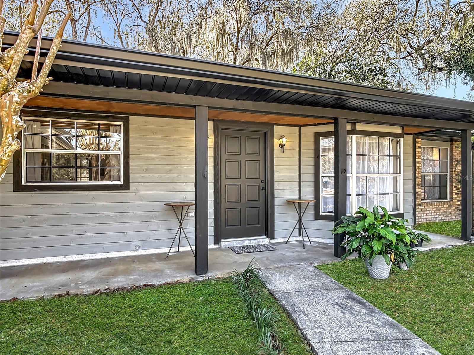 Image 5 of 53 For 131 Highbanks Road