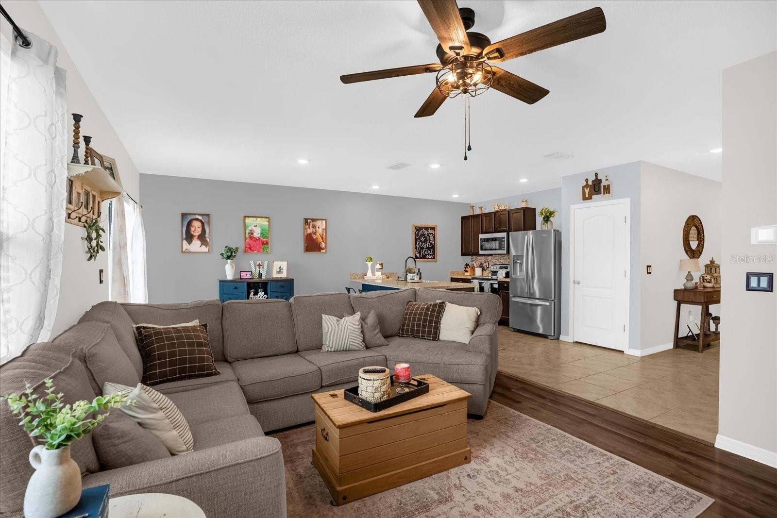 Image 4 of 29 For 2505 Glacier Express Lane