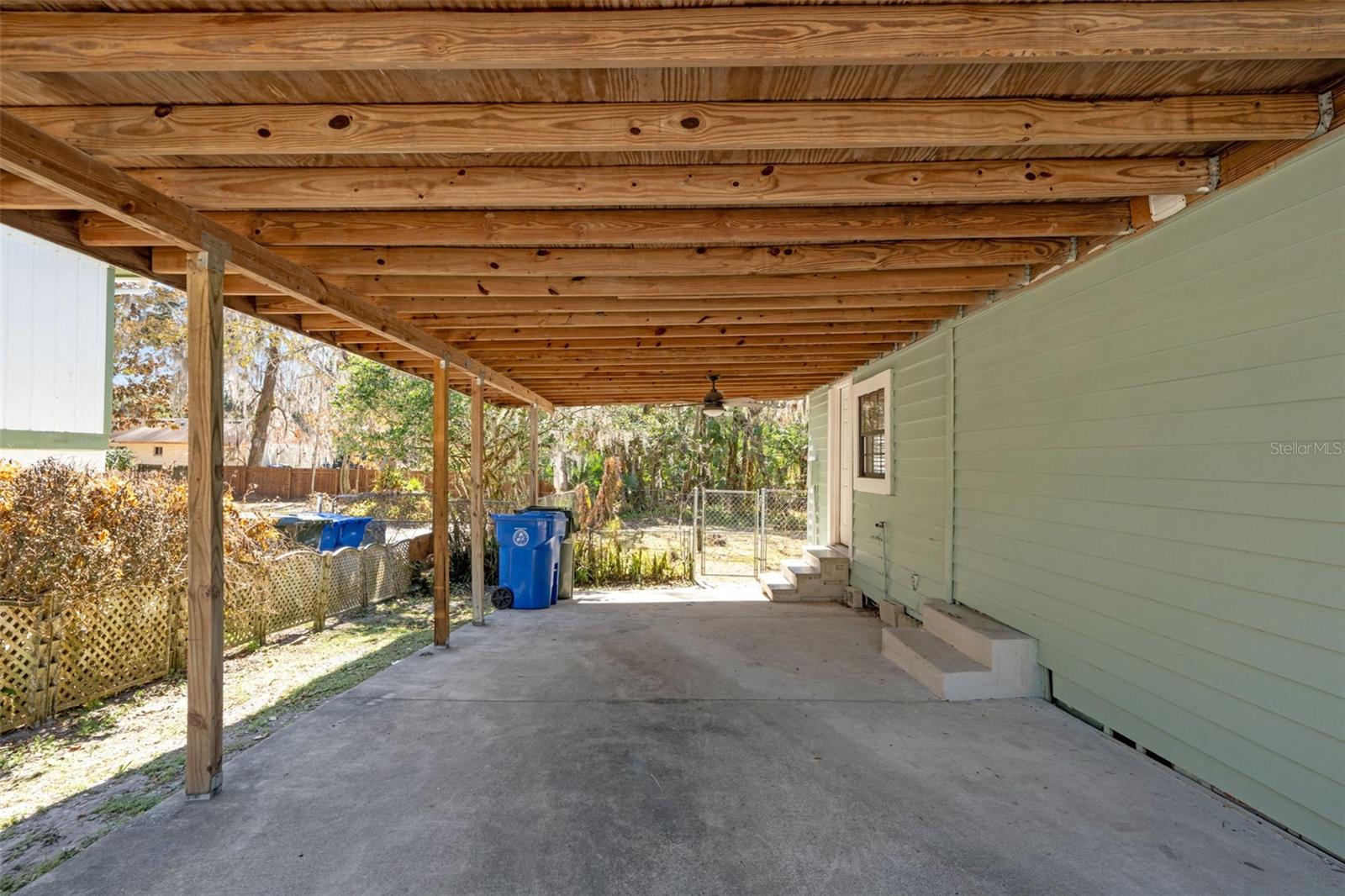 Image 21 of 33 For 102 Vine Street