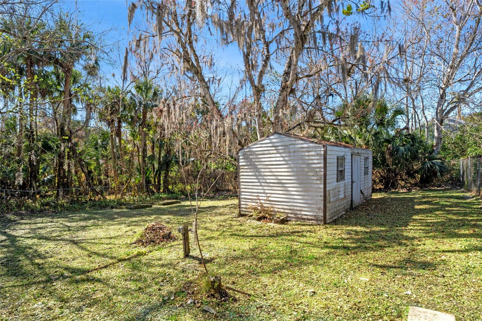 Image 24 of 33 For 102 Vine Street