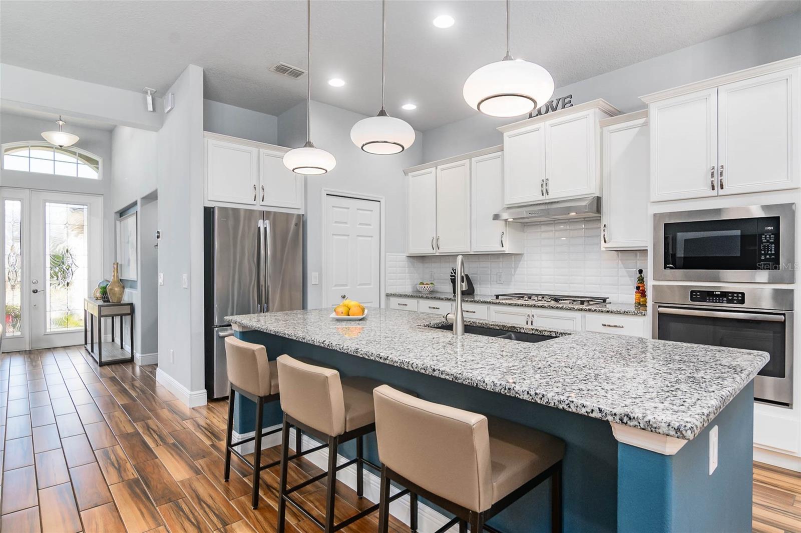 Image 10 of 52 For 4452 Ruthann Circle