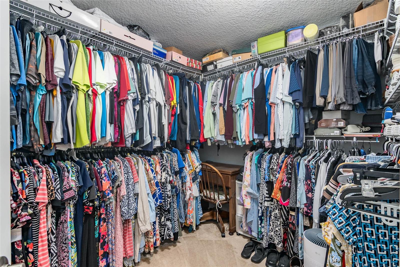 Image 20 of 52 For 4452 Ruthann Circle