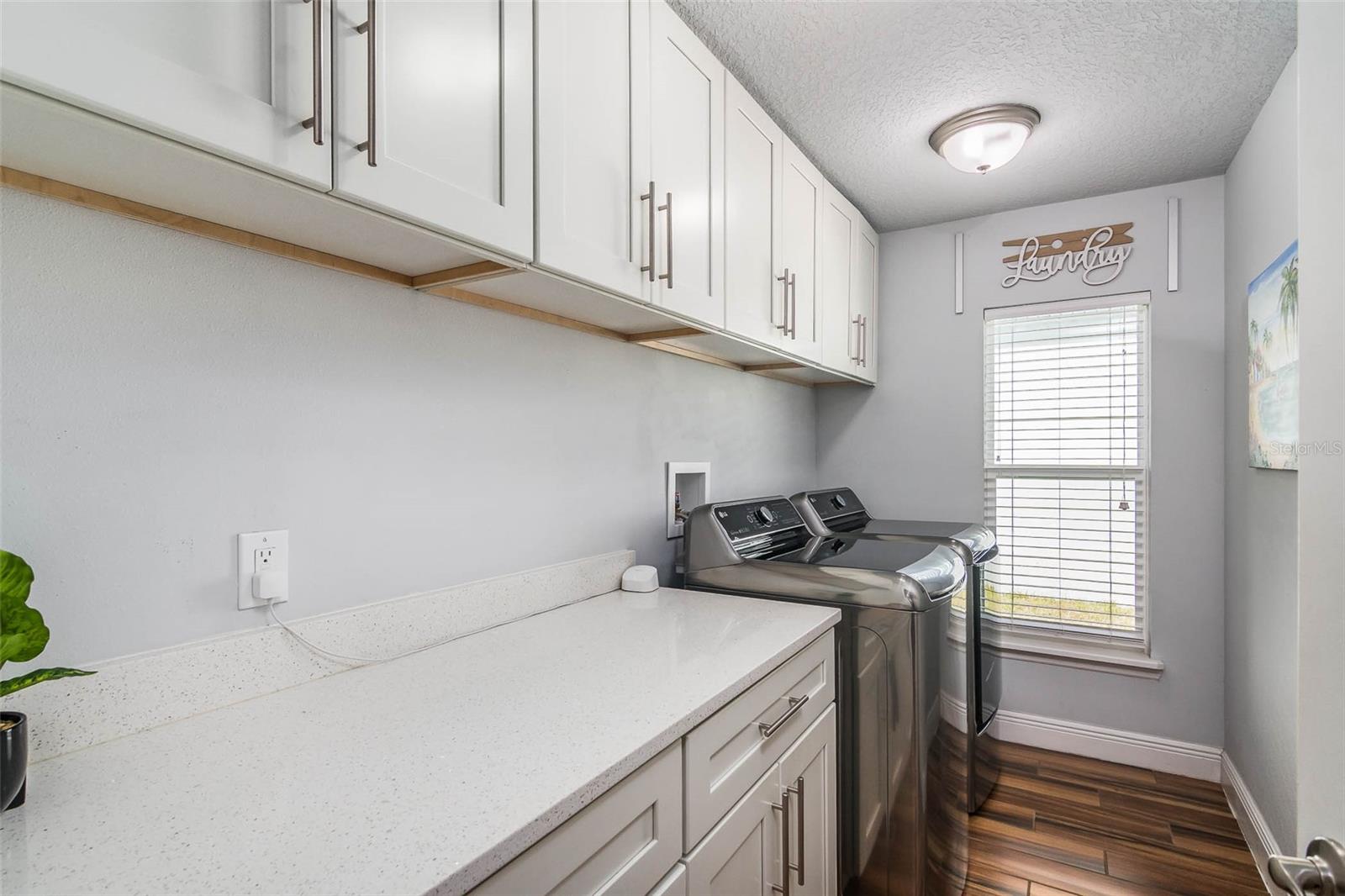 Image 26 of 52 For 4452 Ruthann Circle