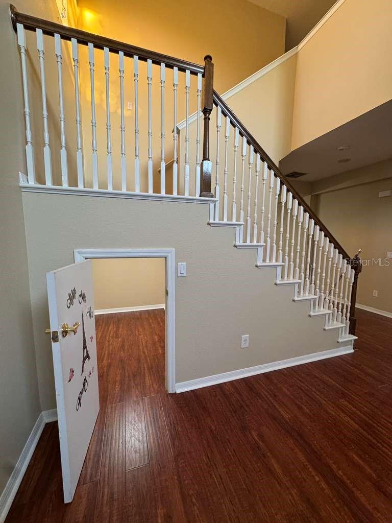 Image 11 of 24 For 6746 Duncaster Street