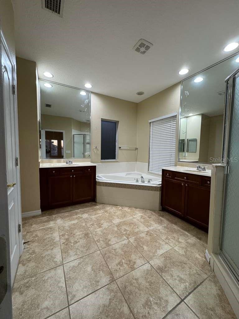 Image 18 of 24 For 6746 Duncaster Street