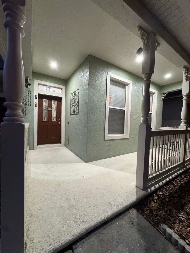 Image 4 of 24 For 6746 Duncaster Street