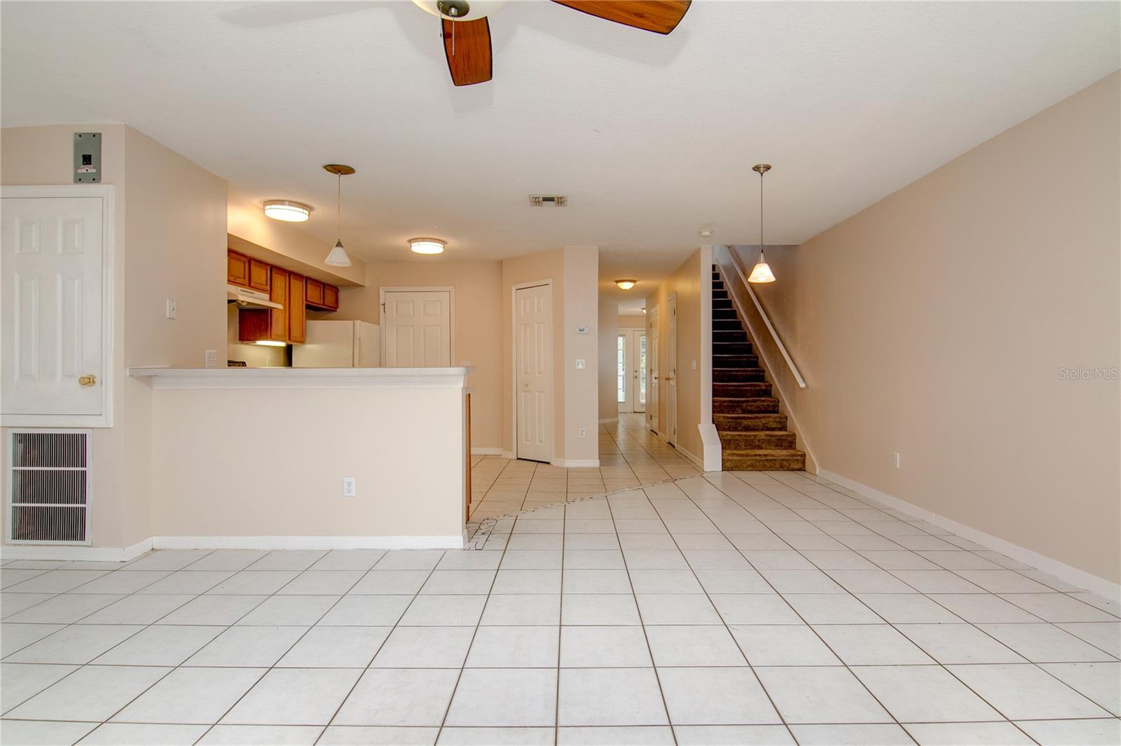 Image 4 of 14 For 2909 Central Boulevard