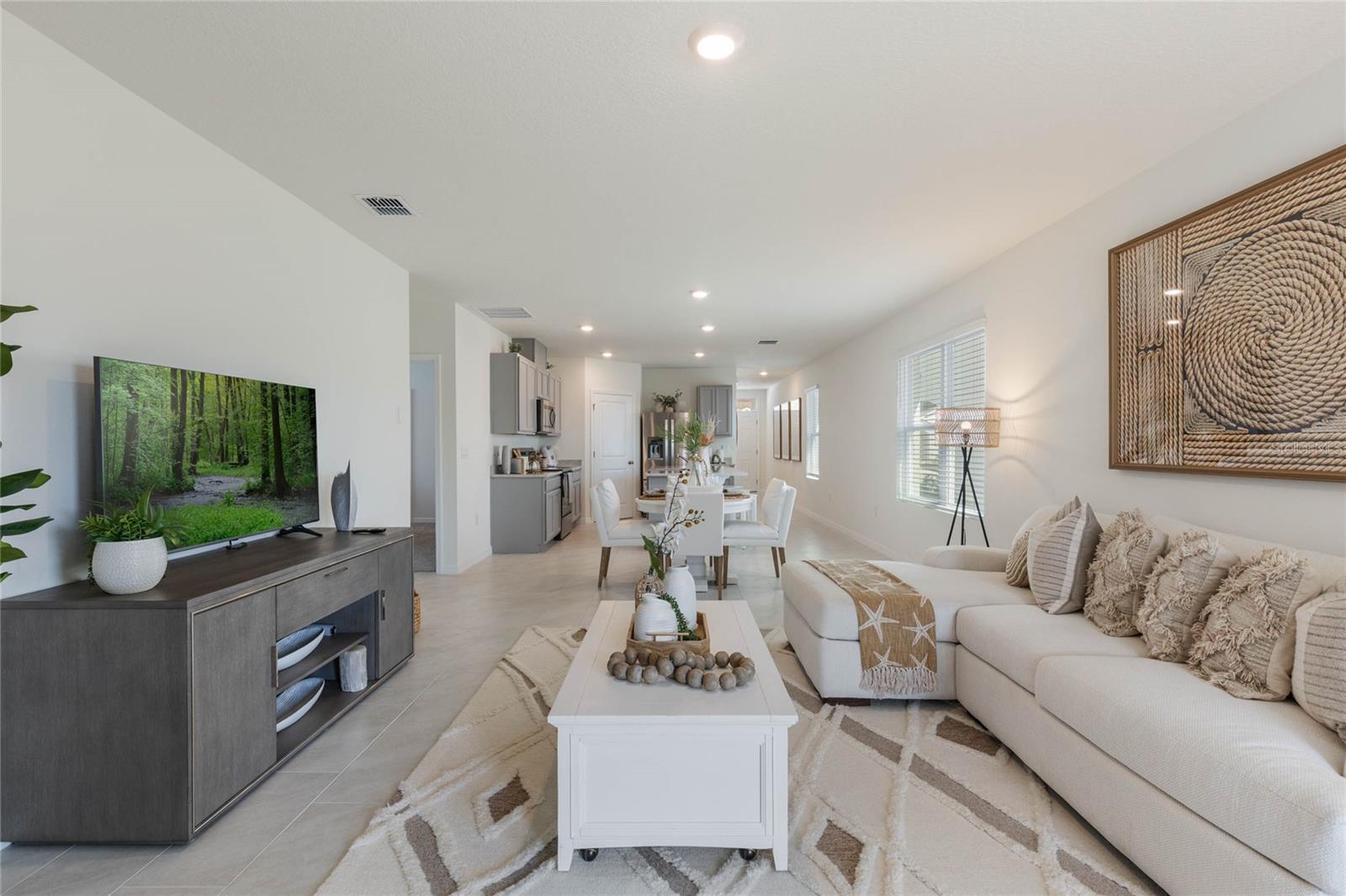 Image 10 of 30 For 4585 Barberry Avenue