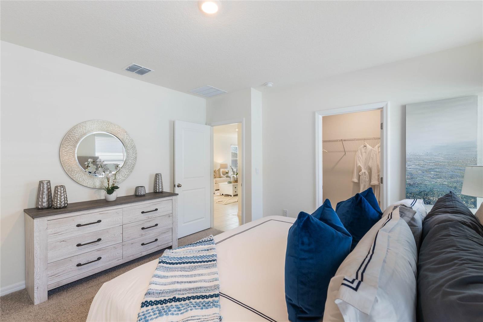 Image 19 of 30 For 4585 Barberry Avenue