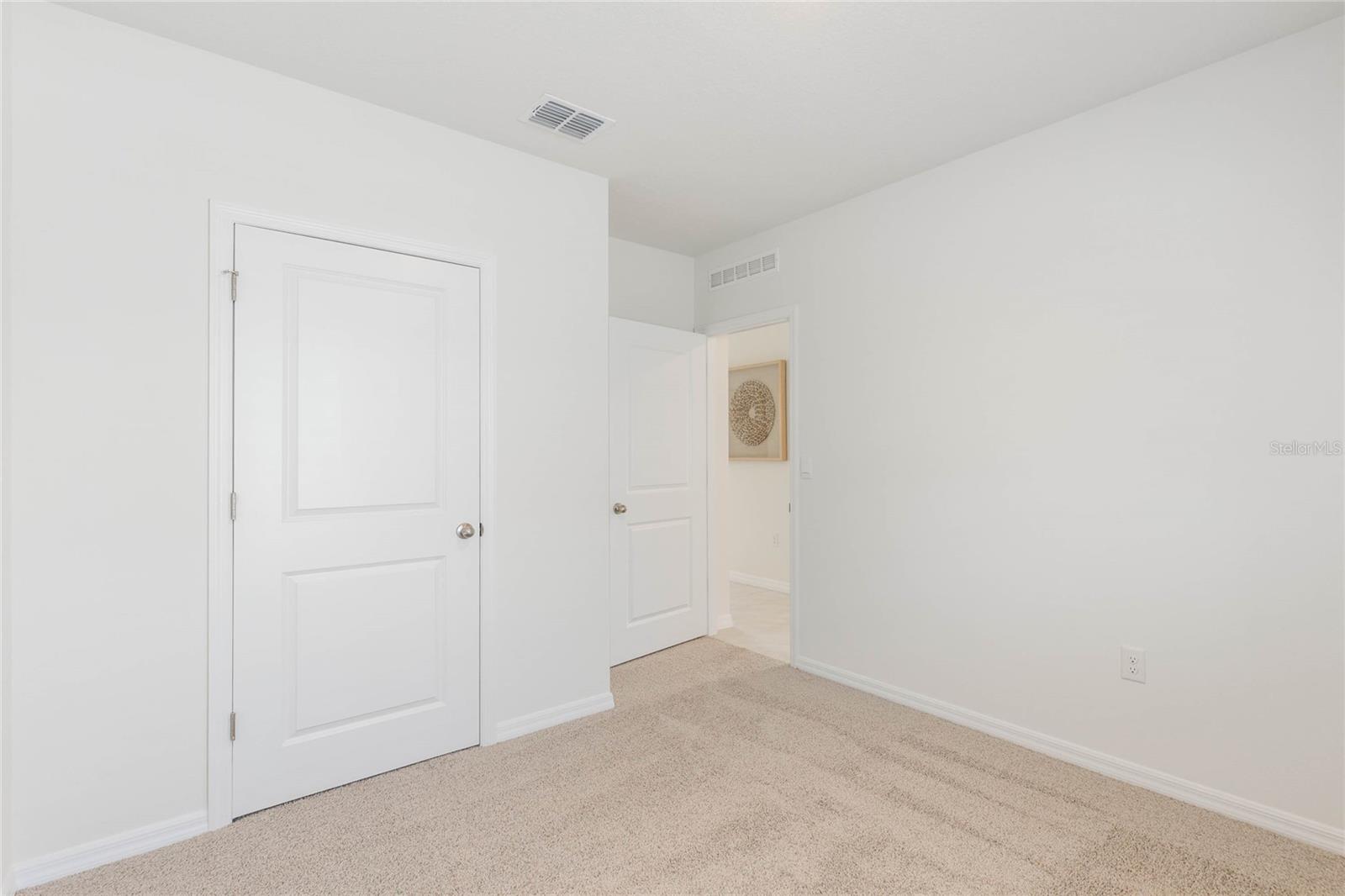 Image 24 of 30 For 4585 Barberry Avenue