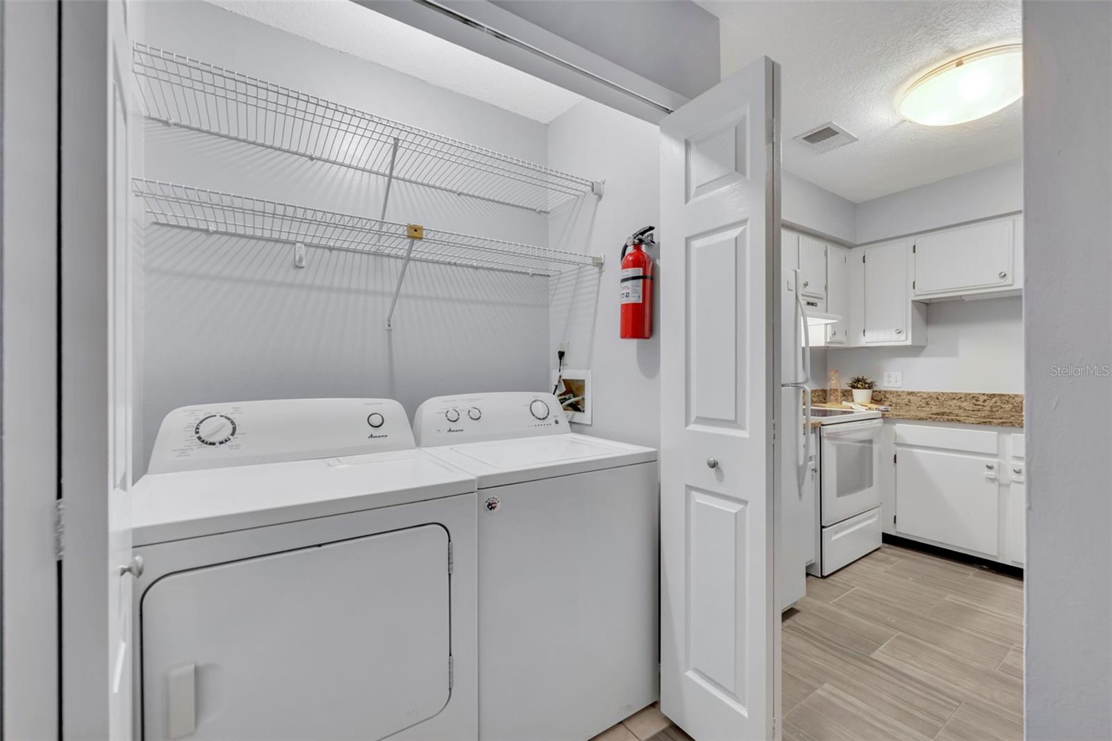 Image 16 of 26 For 604 Casa Park A Court