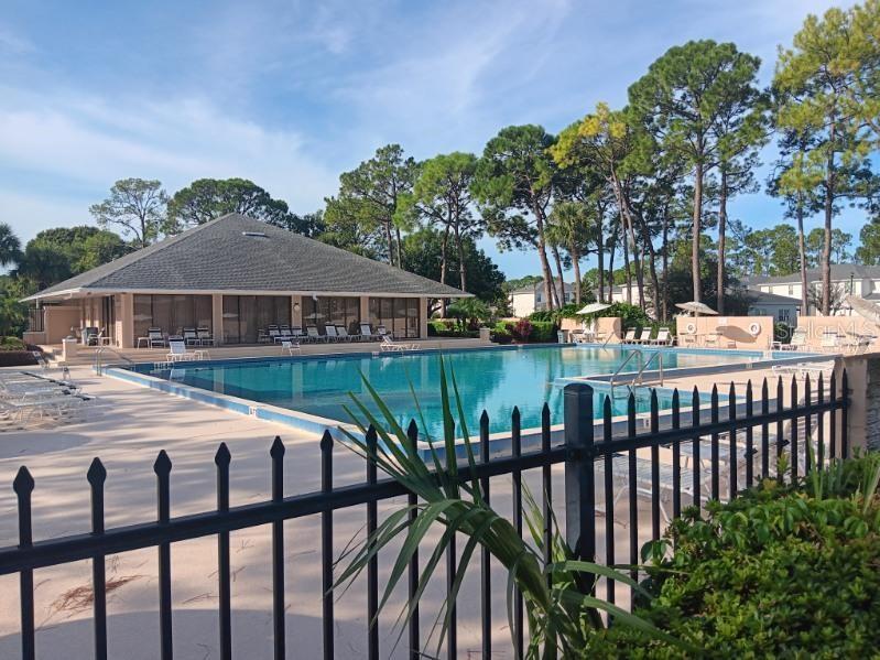 Image 22 of 27 For 3047 Oak Park Way 103