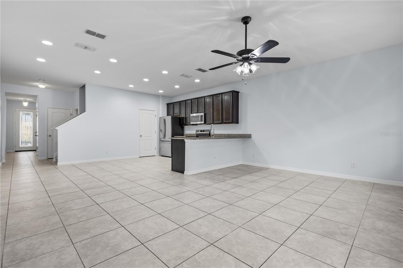 Image 12 of 30 For 11408 Center Lake Drive