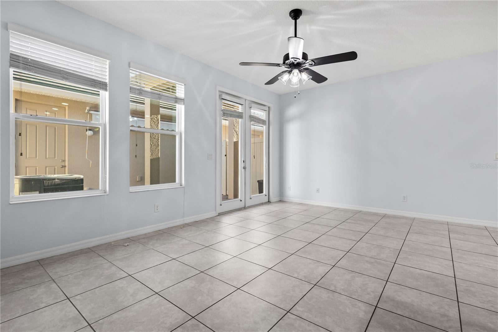 Image 14 of 30 For 11408 Center Lake Drive