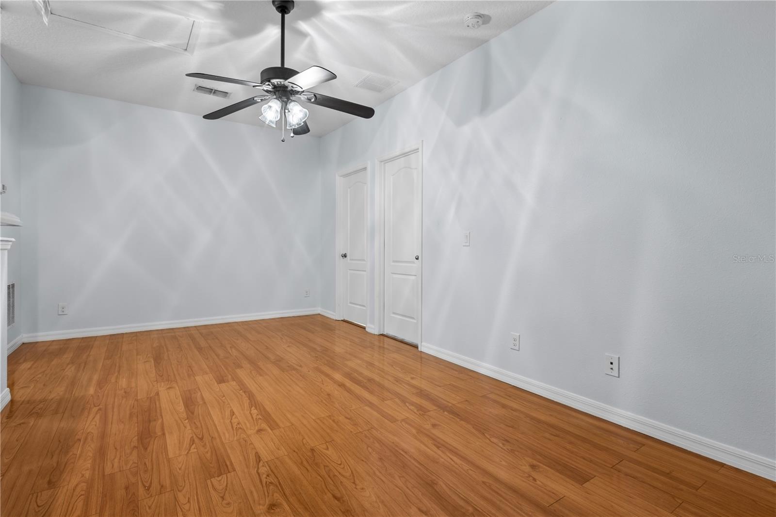 Image 15 of 30 For 11408 Center Lake Drive