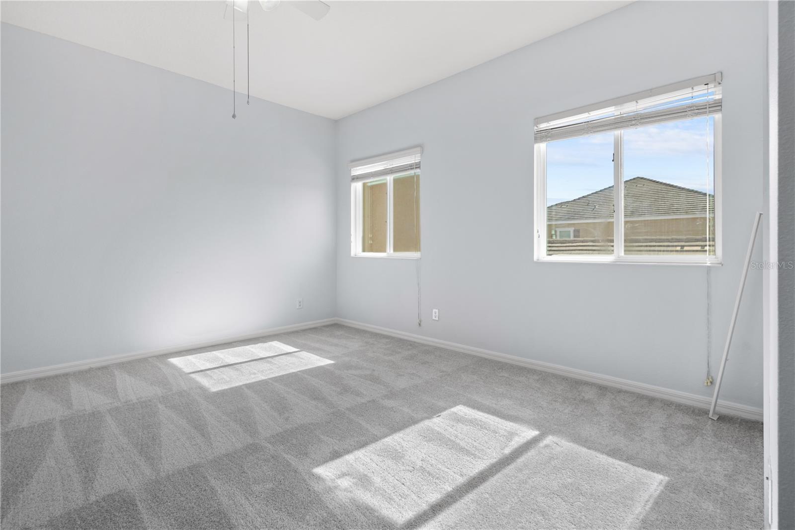 Image 21 of 30 For 11408 Center Lake Drive