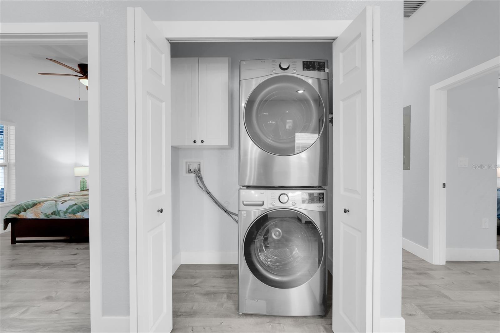 Image 14 of 51 For 223 Peninsula Drive A & B