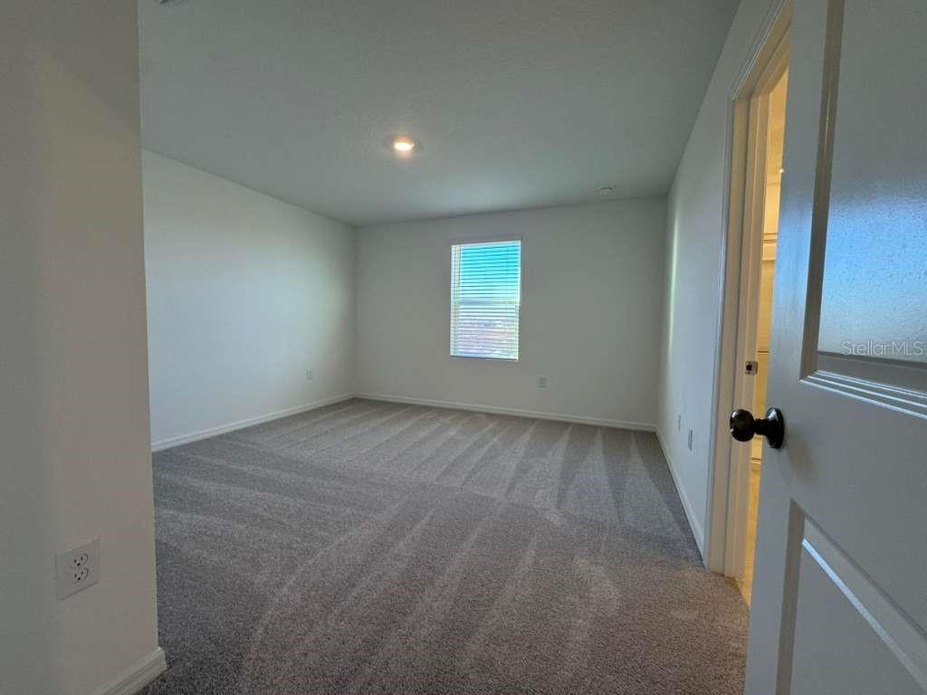 Image 17 of 24 For 7615 Waterscape Drive