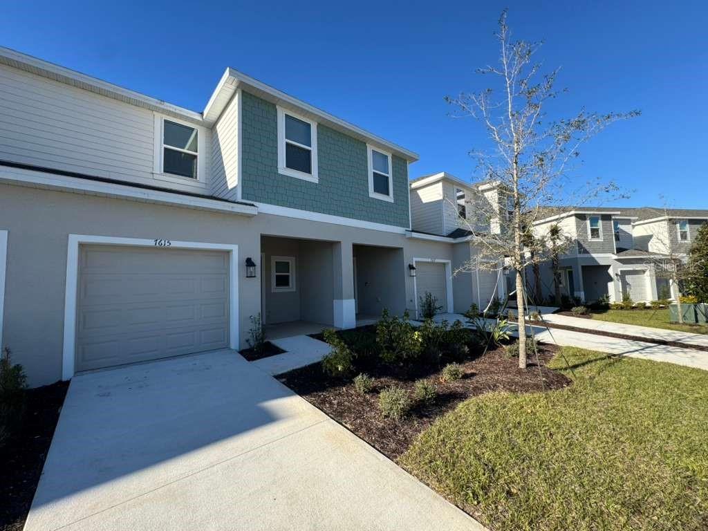 Image 2 of 24 For 7615 Waterscape Drive