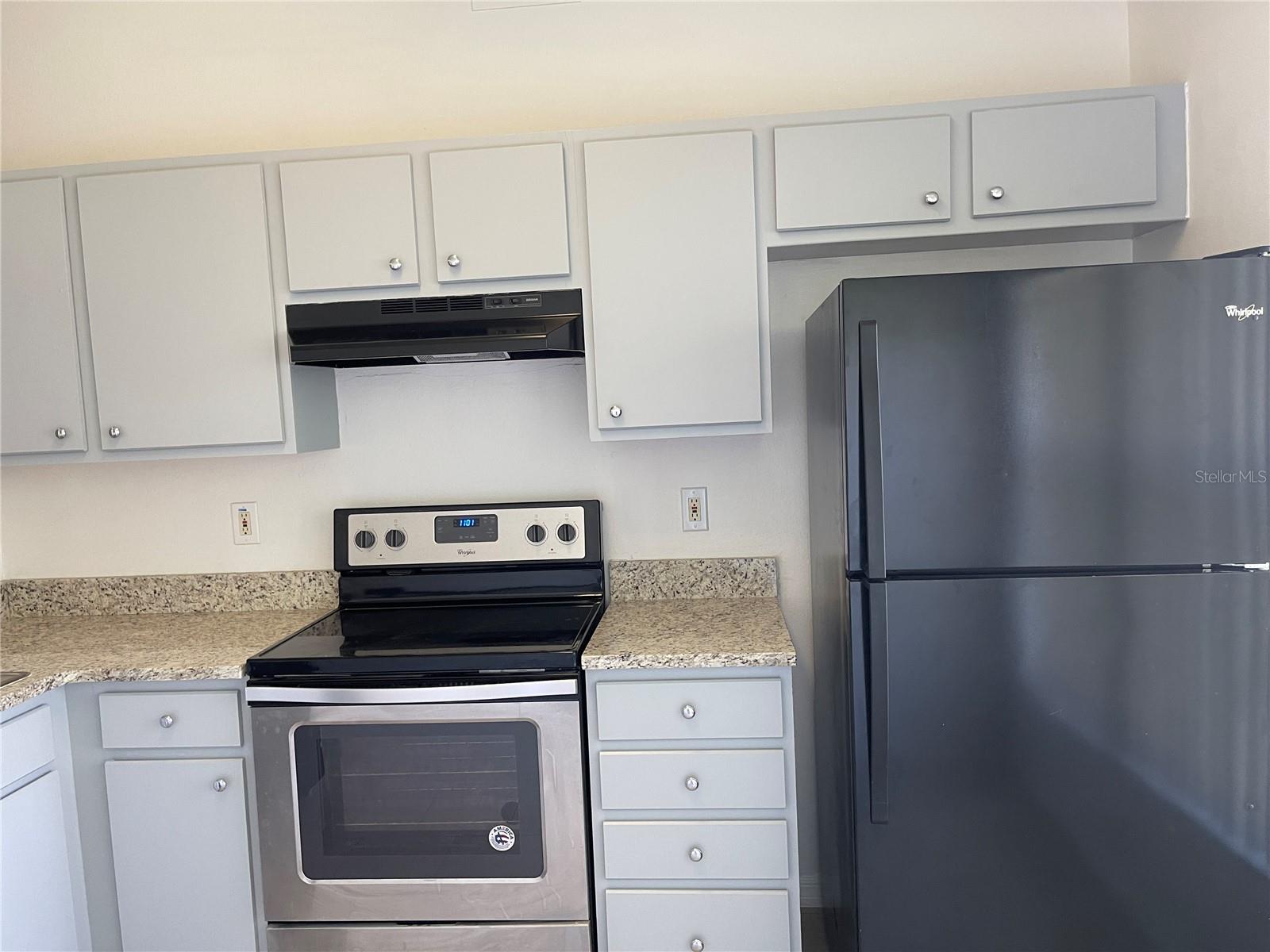 Image 4 of 11 For 4989 Vista Lago Drive