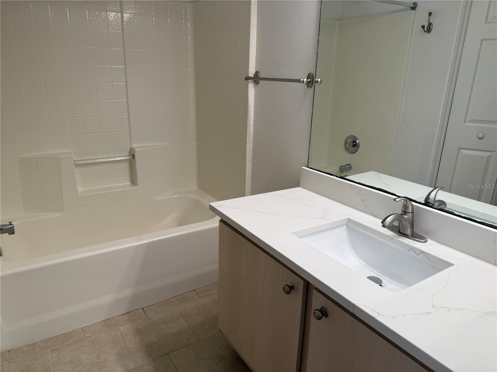 Image 8 of 11 For 4989 Vista Lago Drive