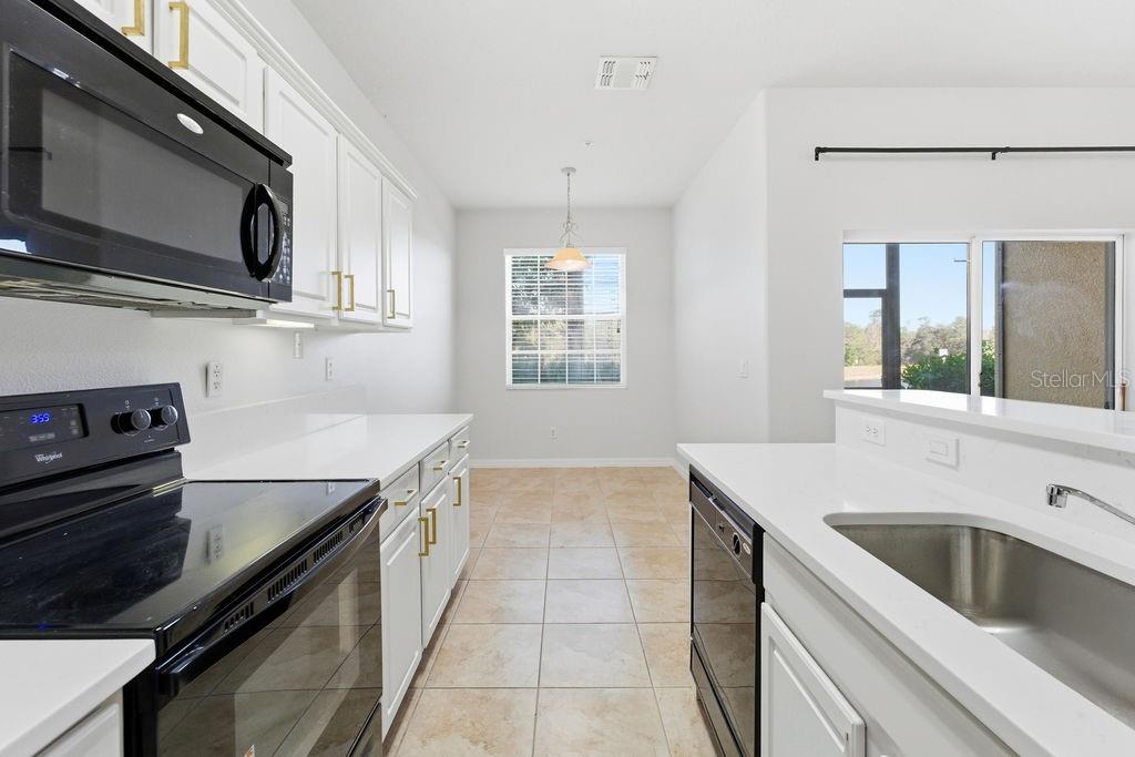 Image 13 of 40 For 2795 Oakwater Drive 2795