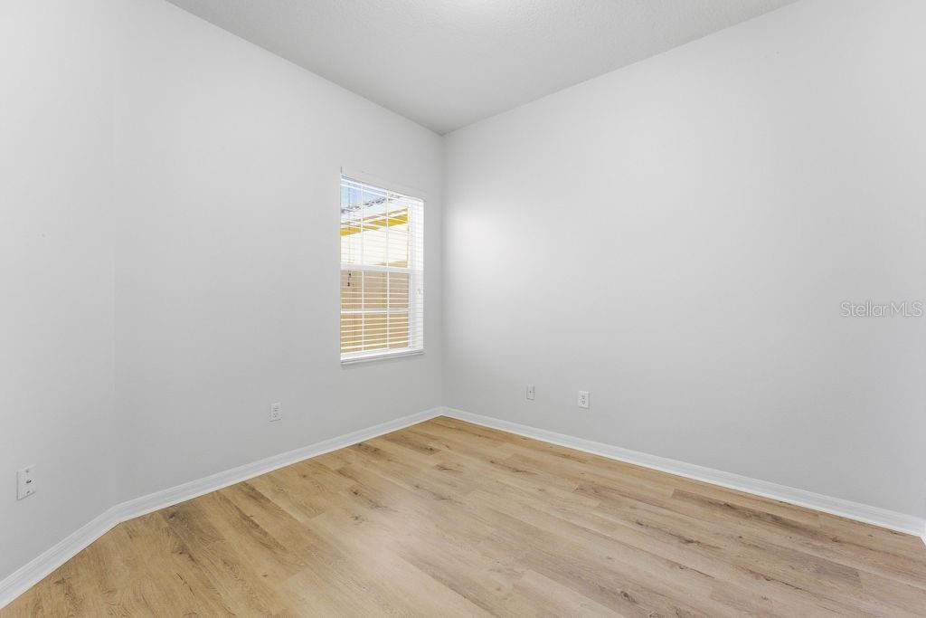 Image 21 of 40 For 2795 Oakwater Drive 2795