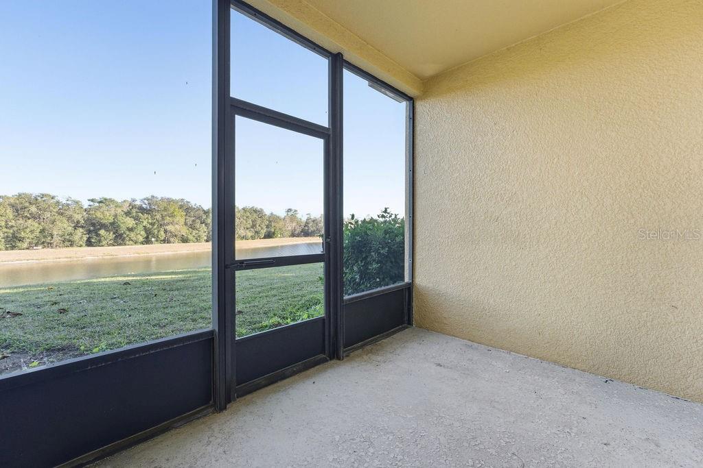 Image 26 of 40 For 2795 Oakwater Drive 2795