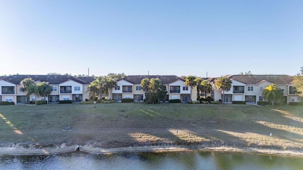 Image 33 of 40 For 2795 Oakwater Drive 2795