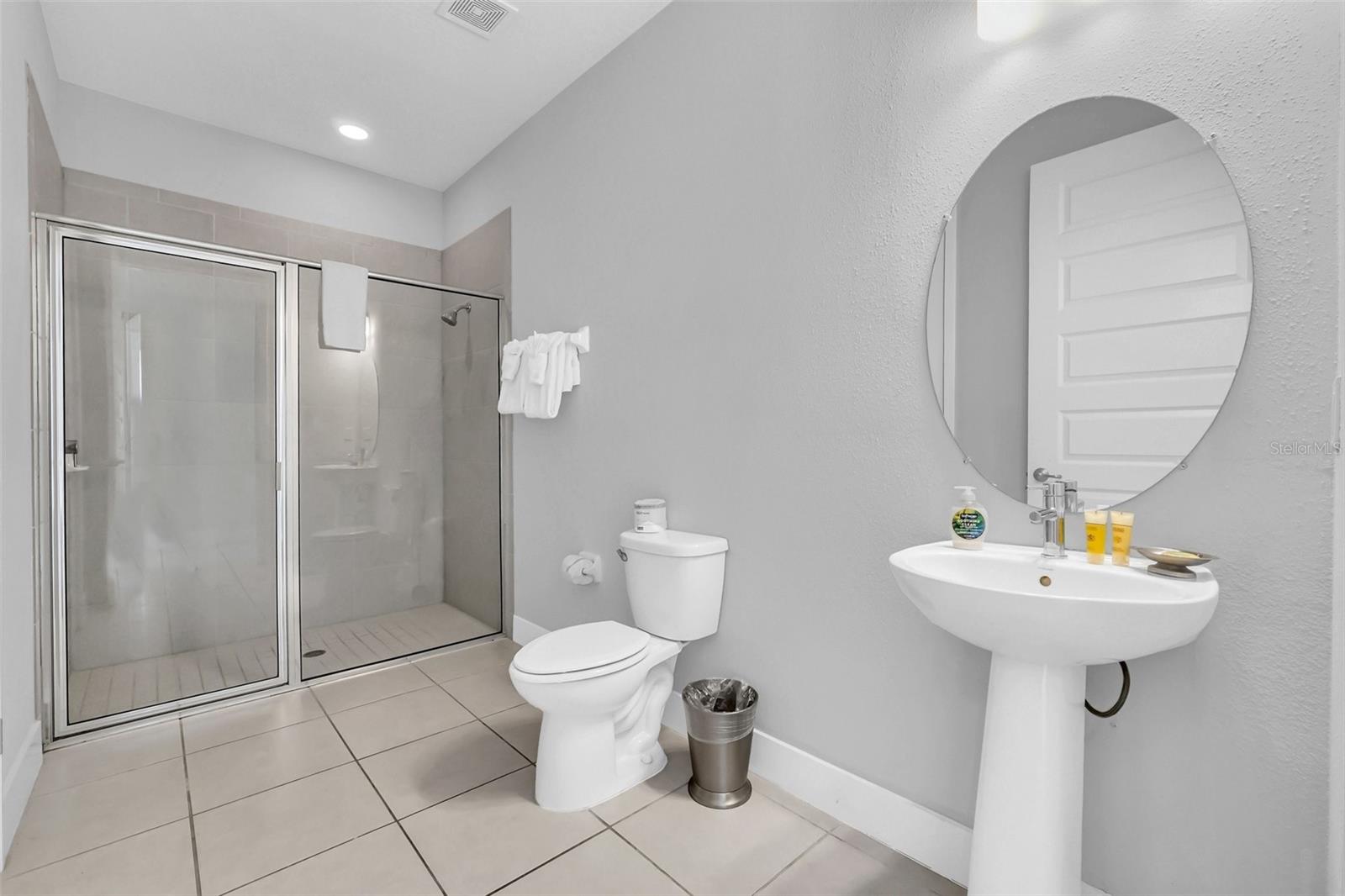 Image 23 of 67 For 7607 Mackinaw Lane