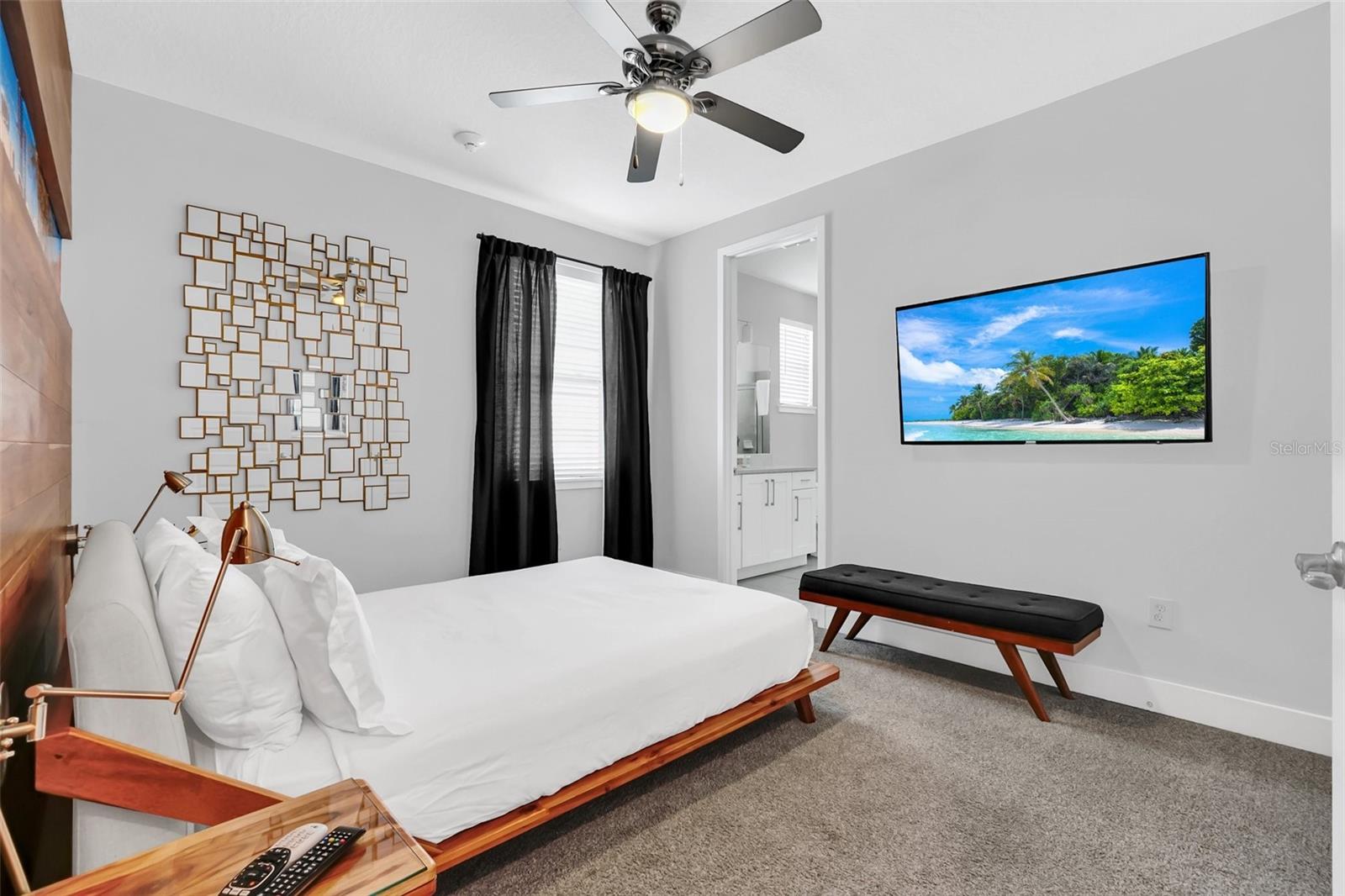 Image 43 of 67 For 7607 Mackinaw Lane