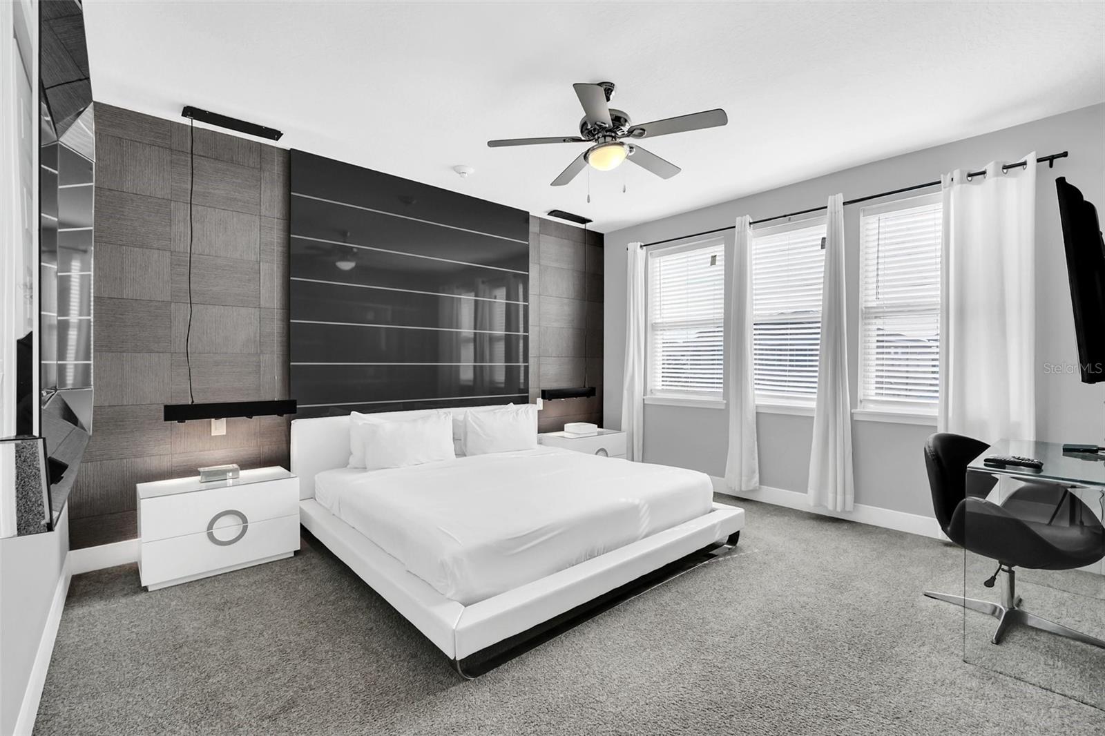 Image 45 of 67 For 7607 Mackinaw Lane