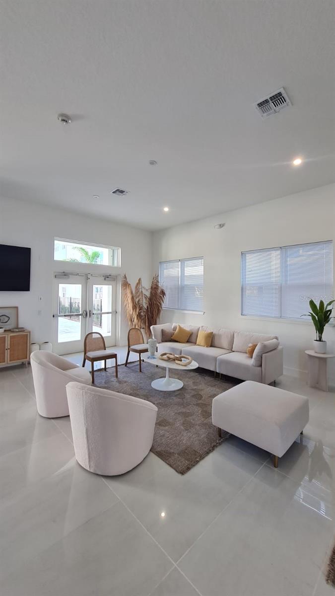 Image 17 of 21 For 1230 Southstation Place 312