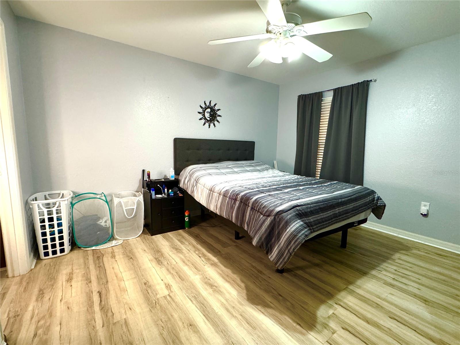 Image 10 of 23 For 248 Chicago Avenue W