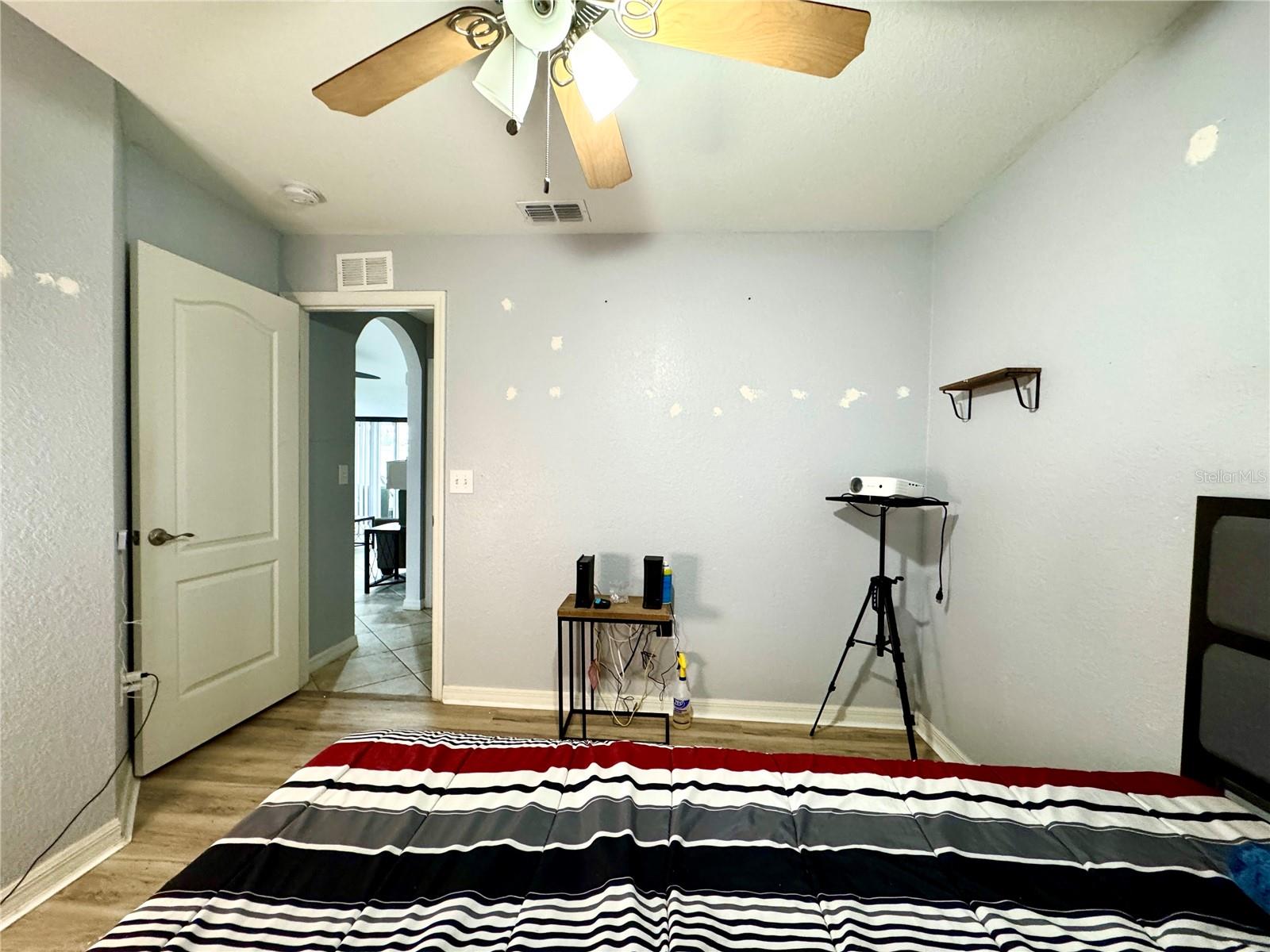 Image 19 of 23 For 248 Chicago Avenue W