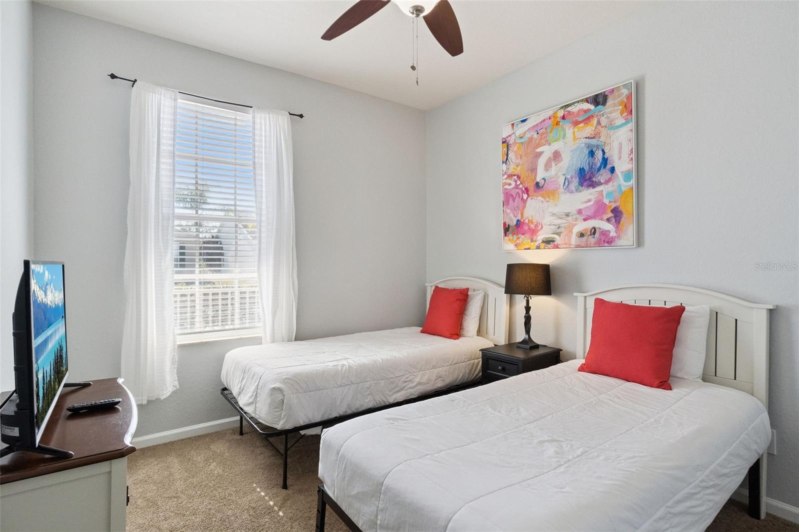 Image 26 of 52 For 4973 Pall Mall Street W