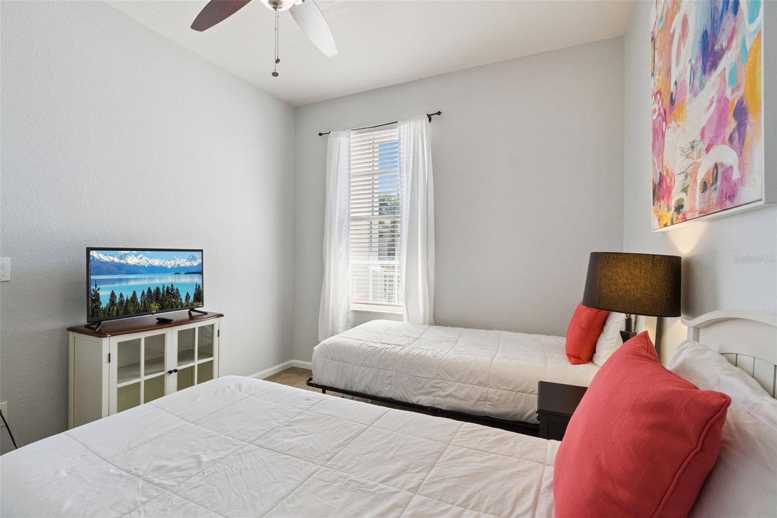 Image 28 of 52 For 4973 Pall Mall Street W