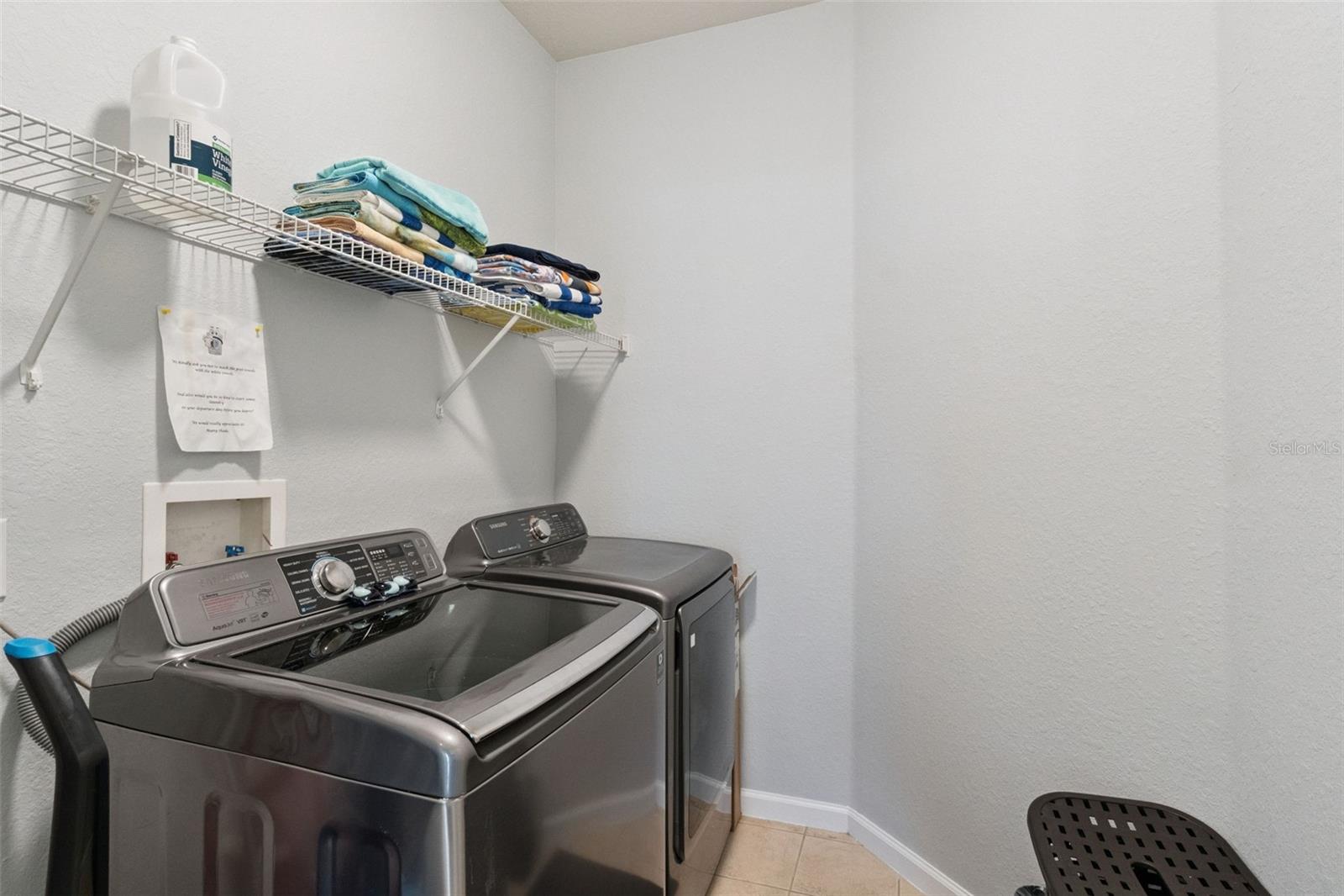 Image 30 of 52 For 4973 Pall Mall Street W