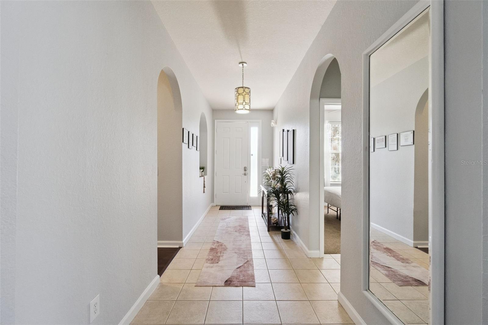 Image 4 of 52 For 4973 Pall Mall Street W