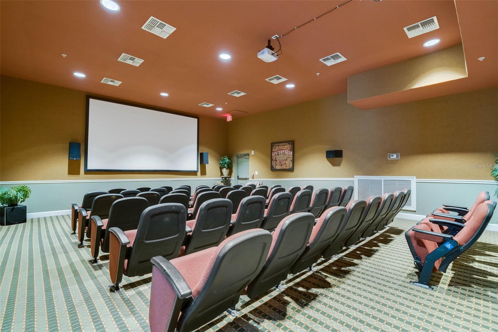 Image 41 of 52 For 4973 Pall Mall Street W